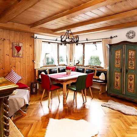 Ferienhaus Alpspitzecho ガルミッシュ・パルテンキルヒェン エクステリア 写真