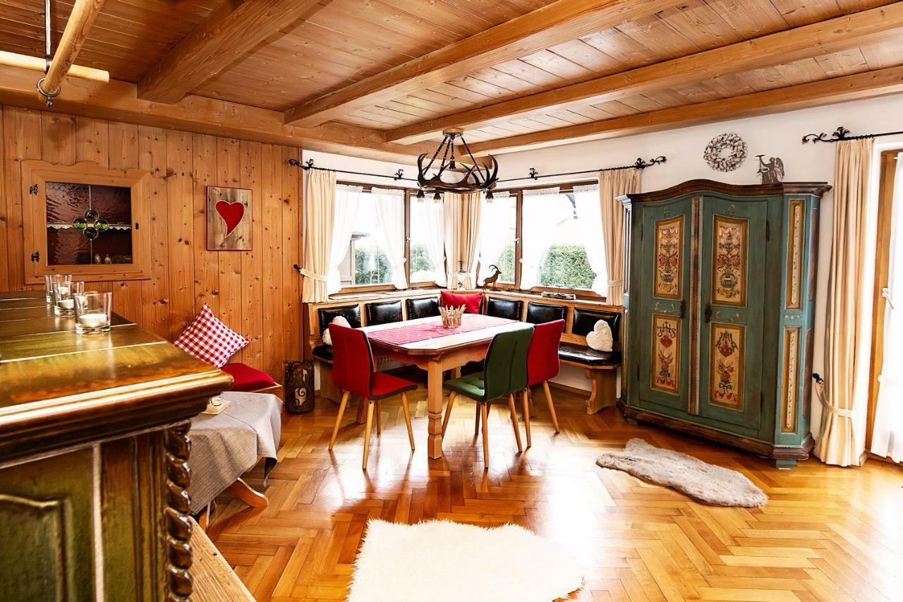 Ferienhaus Alpspitzecho ガルミッシュ・パルテンキルヒェン エクステリア 写真